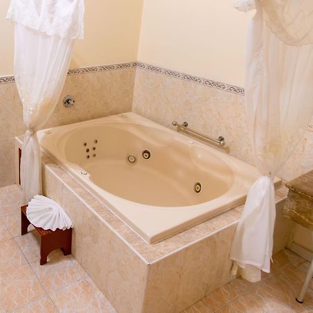 Hotel Casona Misiones Queretaro Luaran gambar