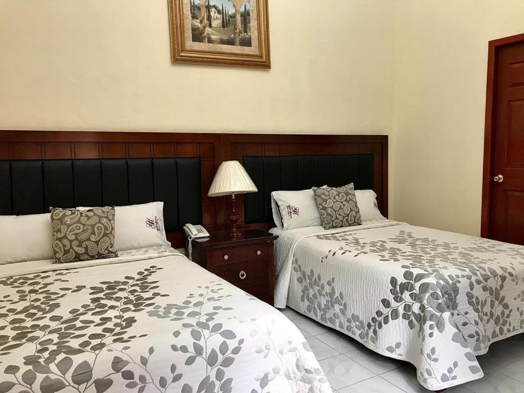 Hotel Casona Misiones Queretaro Luaran gambar