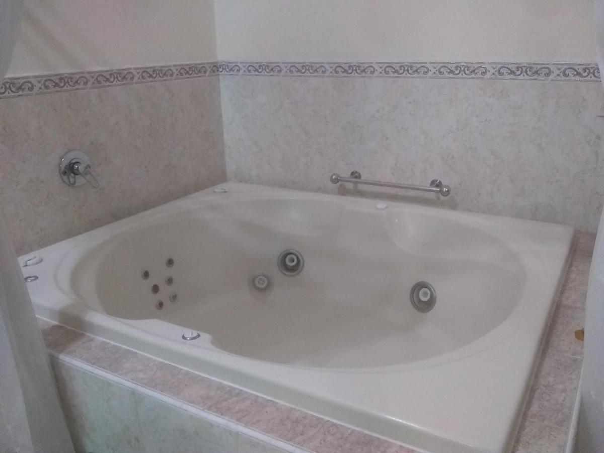 Hotel Casona Misiones Queretaro Luaran gambar