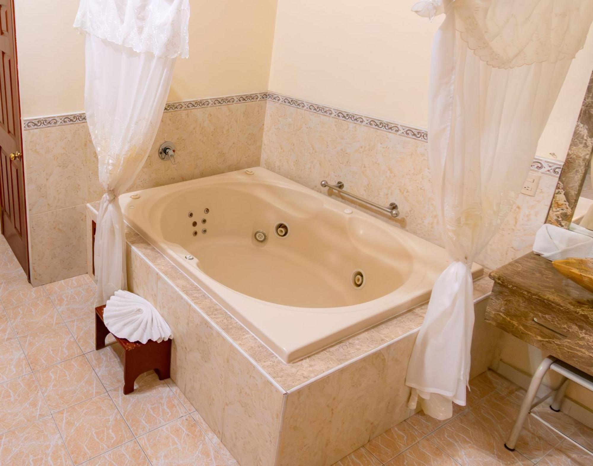 Hotel Casona Misiones Queretaro Luaran gambar